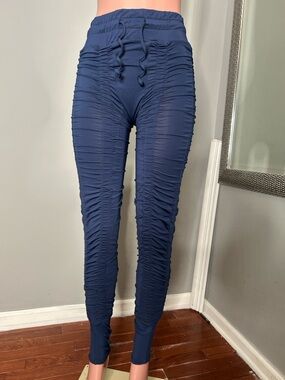 Agogie Navy Blue +20 Resistance
Band Leggings